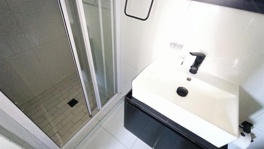 2 Bedroom Property for Sale in Table View Western Cape